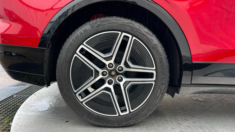 Ford Capri 210kW Premium 77kWh 5dr Auto Electric Estate